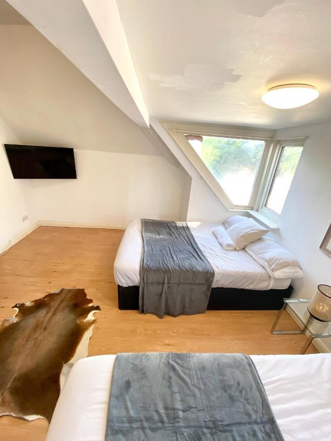 Penthouse Studio With 2 Double Beds & Smart Tv. Great London Location Lägenhet Exteriör bild